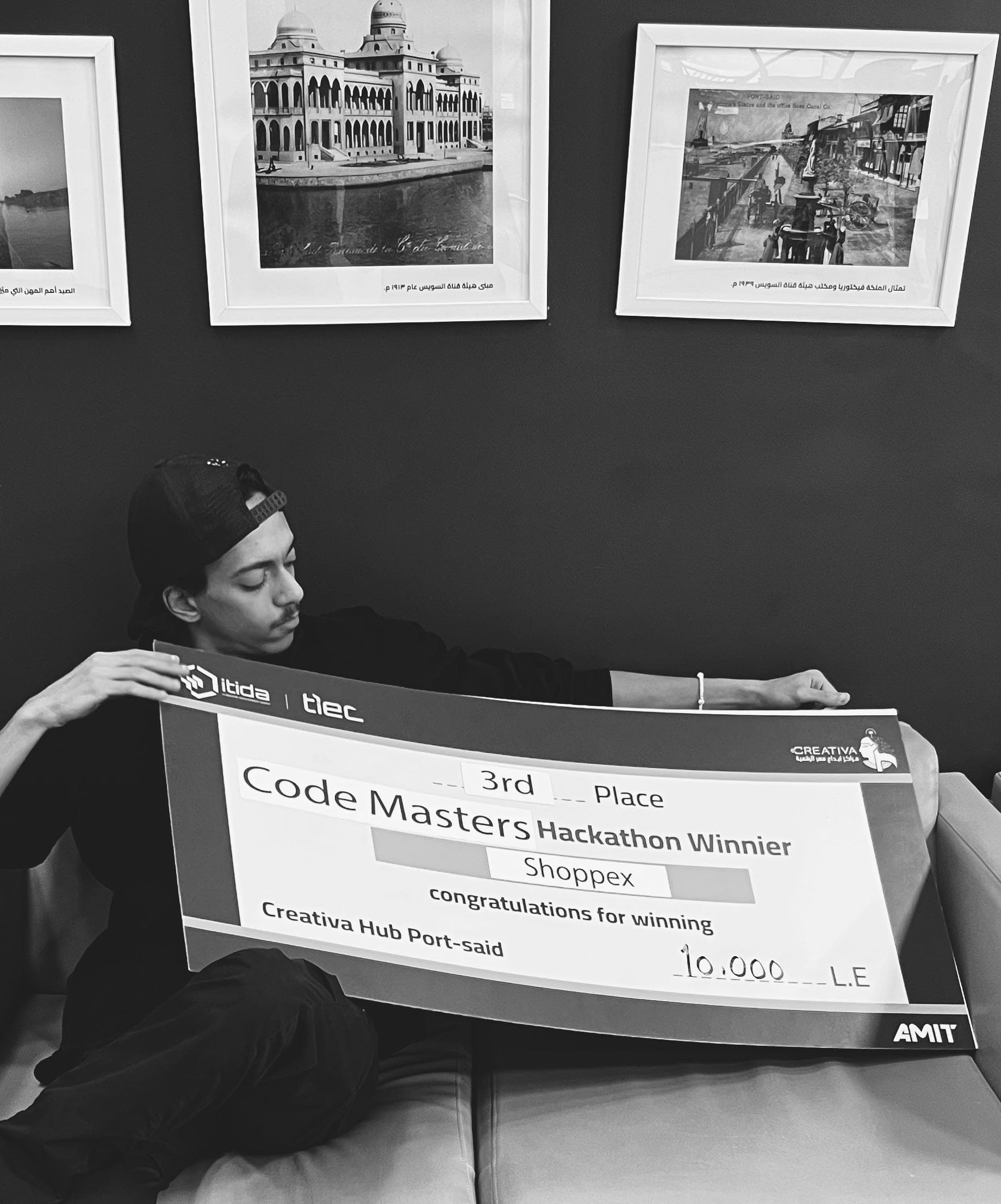 Shoppex hackathon solo award photo